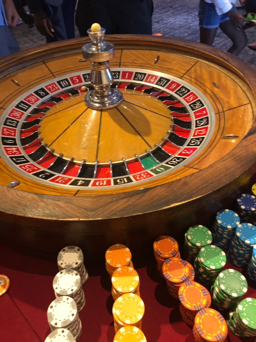 Roulette Casino کھلاڑیوں کے لیے لائیو کیسینو سیکشن